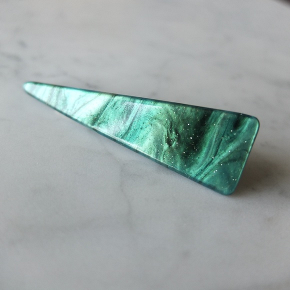 Emerald Iridescent Marble Hairclip Small - Picture 2 of 6